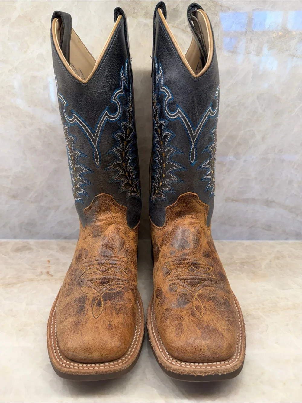 Lucchese classic boots accents